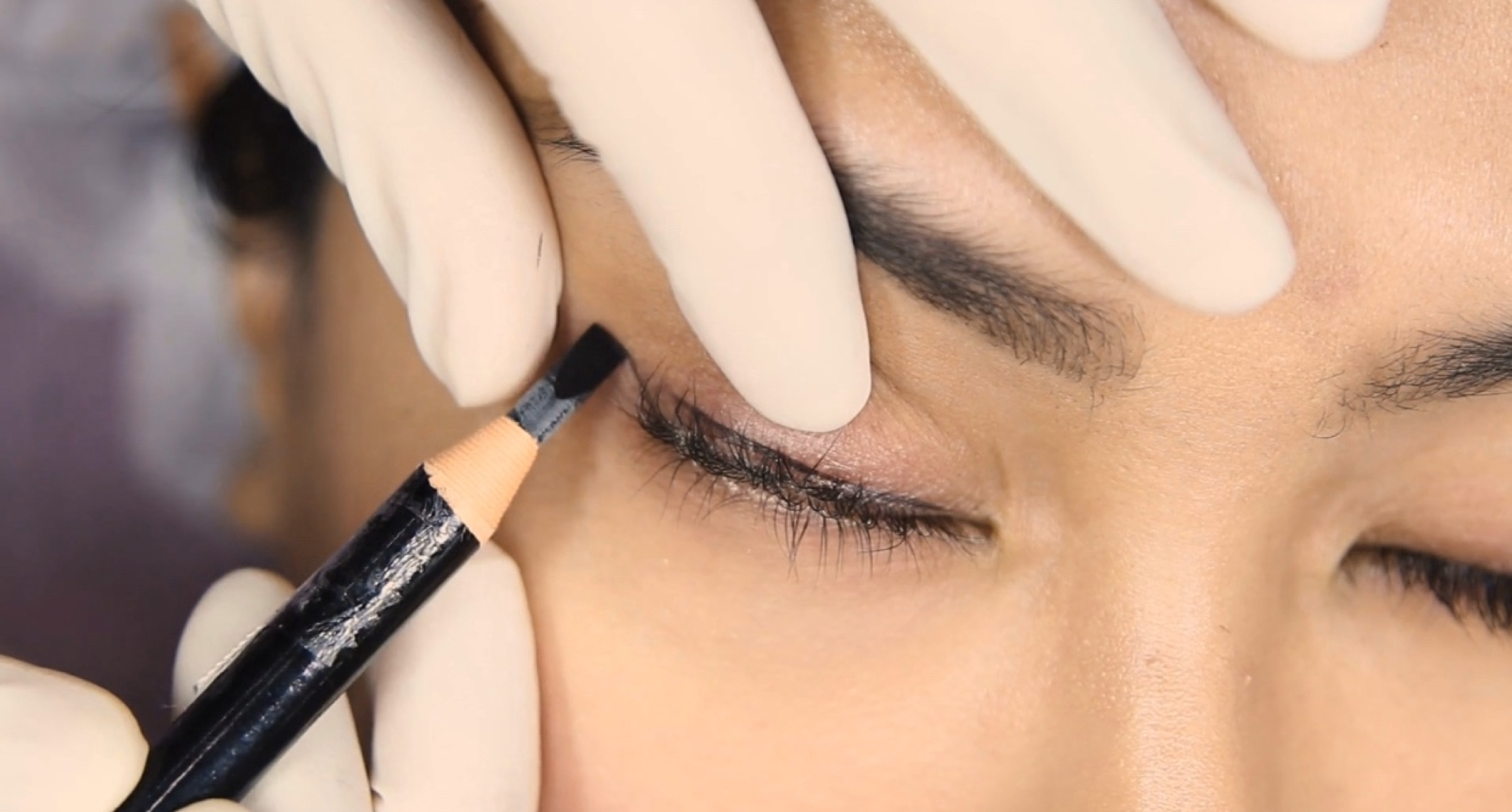 Master the Art of Winged Eyeliner